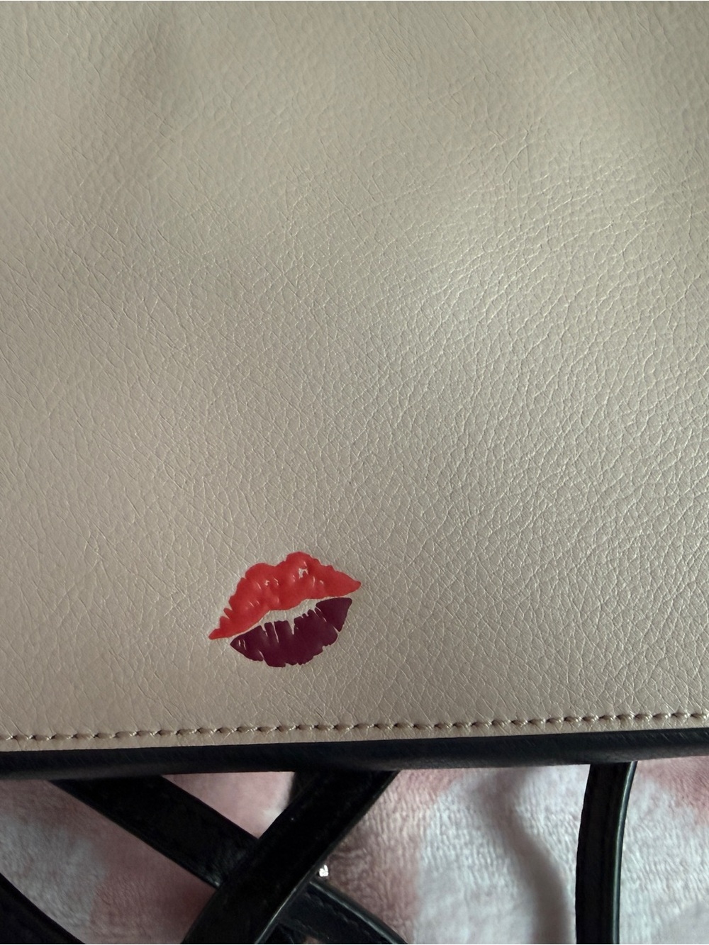 kate spade Beige Minnie Mouse Leather Crossbody with Cardholder NWOT - Picture 5 of 11